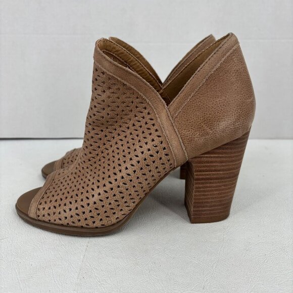 Lucky Brand Perforated Leather Bootie Size 8 Tan Suede Block Heel Peep Toe Boot - Picture 3 of 12
